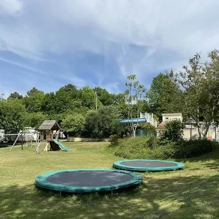 Le Clou-lodge De Luxe